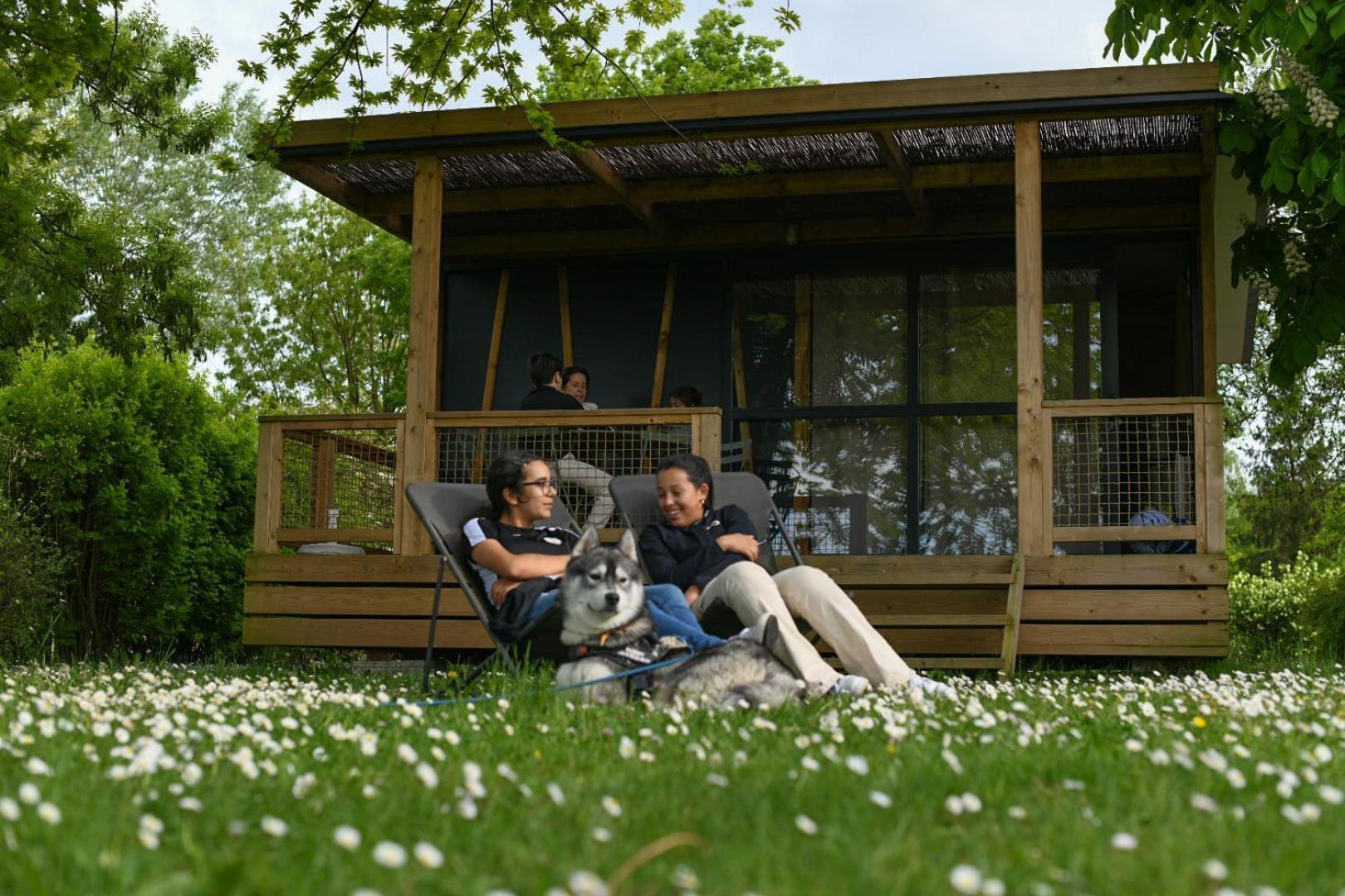 Onlycamp Camping Le Champ D'Ete Reyssouze Exteriér fotografie